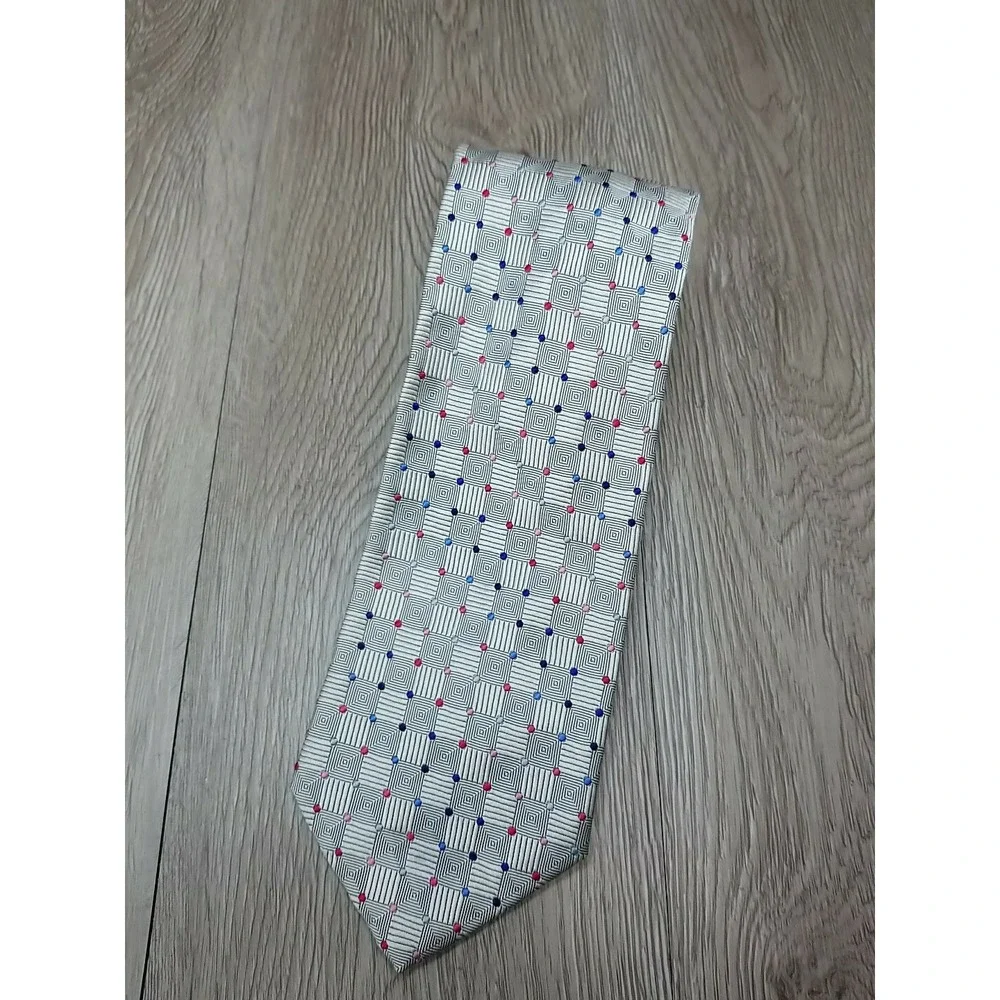 Hickey Freeman Tie Men's Gray‎ Geometric Silk Vintage Designer USA
